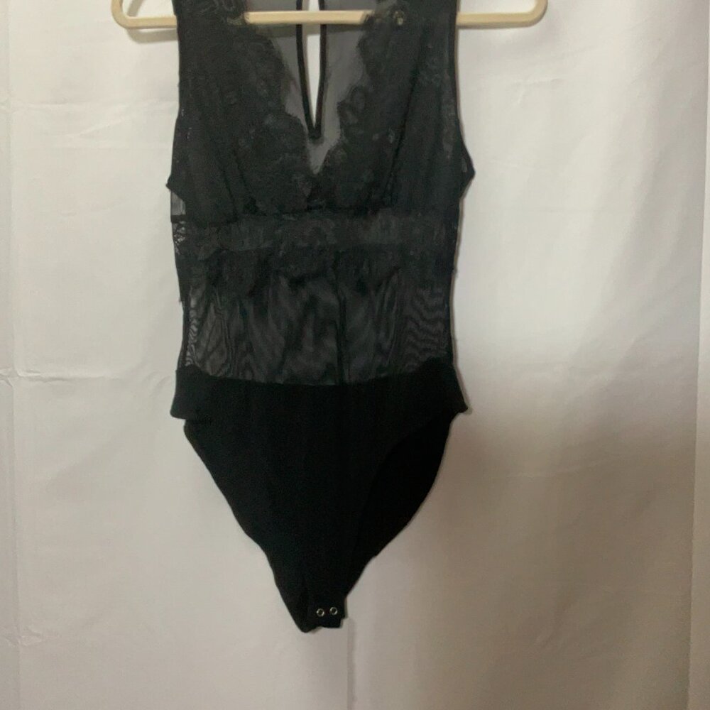 Forever 21 Women's Black Flirty and Sexy Lace Mesh Lingerie Bodysuit Size M